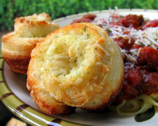 Garlic Roll Cupcakes